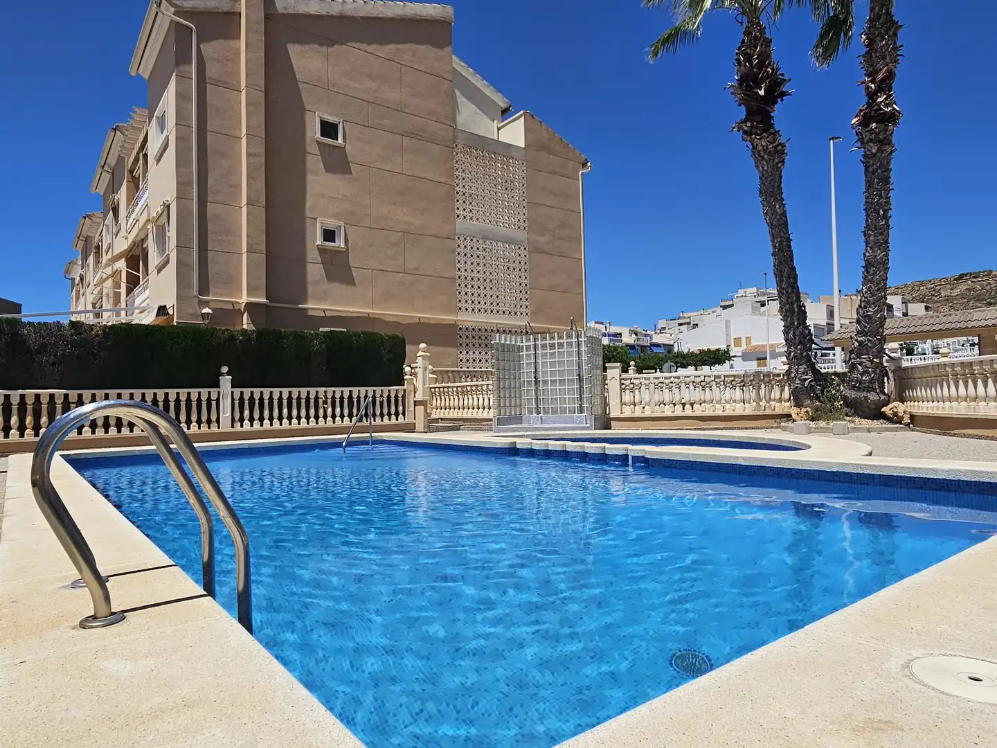 Swimming pool of Flat for sale in Santa Pola  with Air Conditioner, Heating and Terrace