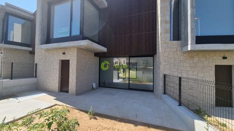 Foto 4 de Casa adosada en venta en Rua Areosa, San Pedro da Ramallosa, Nigrán