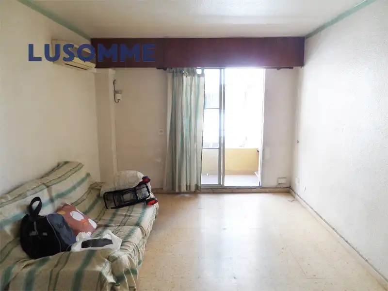 Bedroom of Flat for sale in Sagunto / Sagunt  with Oven and Balcony