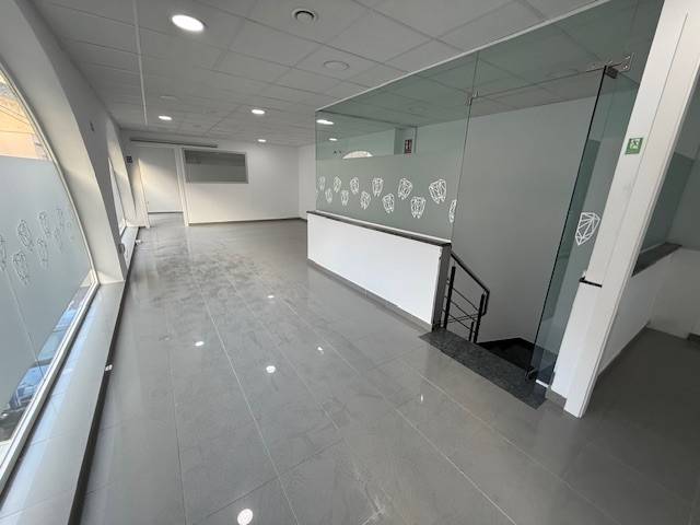 Local comercial en Alquiler en Sant Celoni