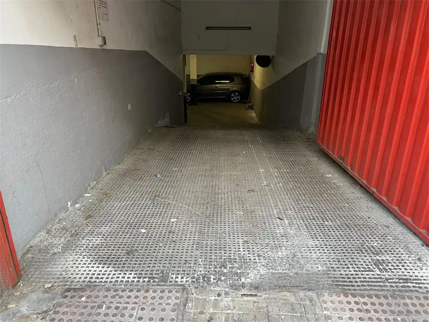 Parkplatz von Garage zum Verkauf in Madrid