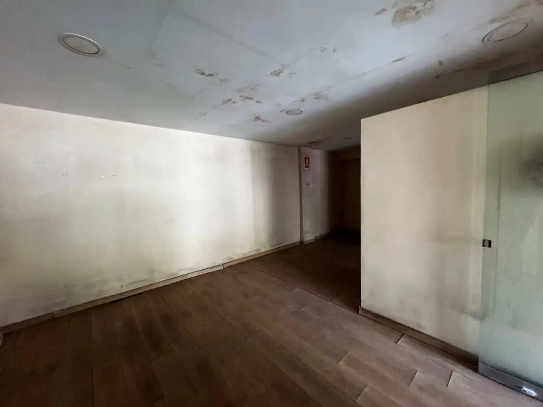 Local commercial à vendre à Plaça de Crist Rei s/n, imagen 18