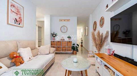 Foto 3 de Piso en venta en Roquetas Pueblo, Almería