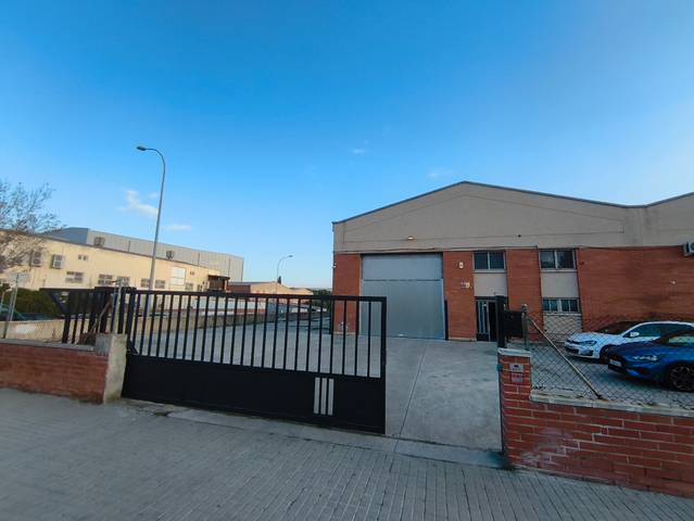 Nave industrial en Alquiler en Carrer Mallorca en Poble Sec