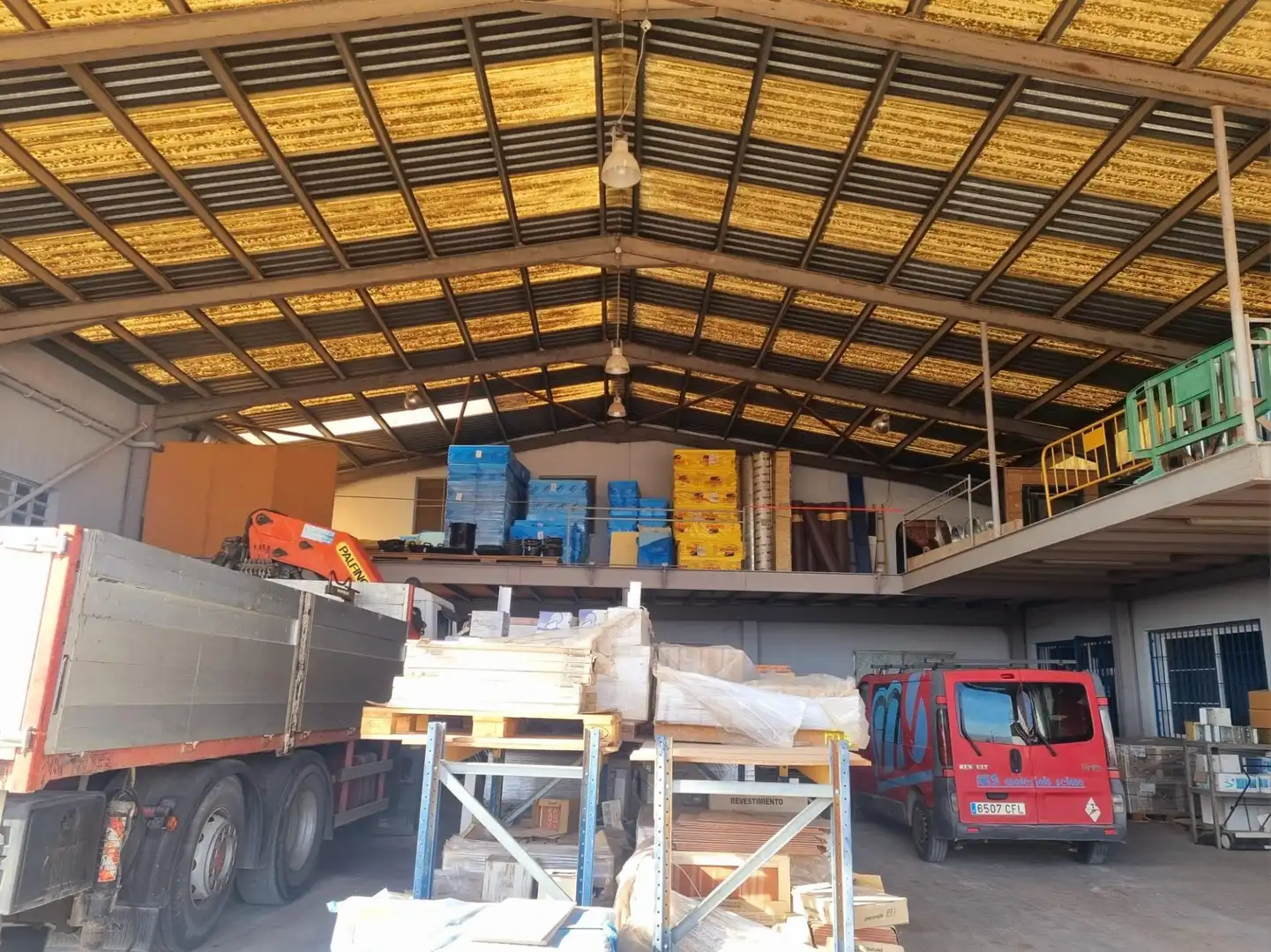Nau industrial en venda a Avenida de la Ràpita,, Valletes - Xiribecs