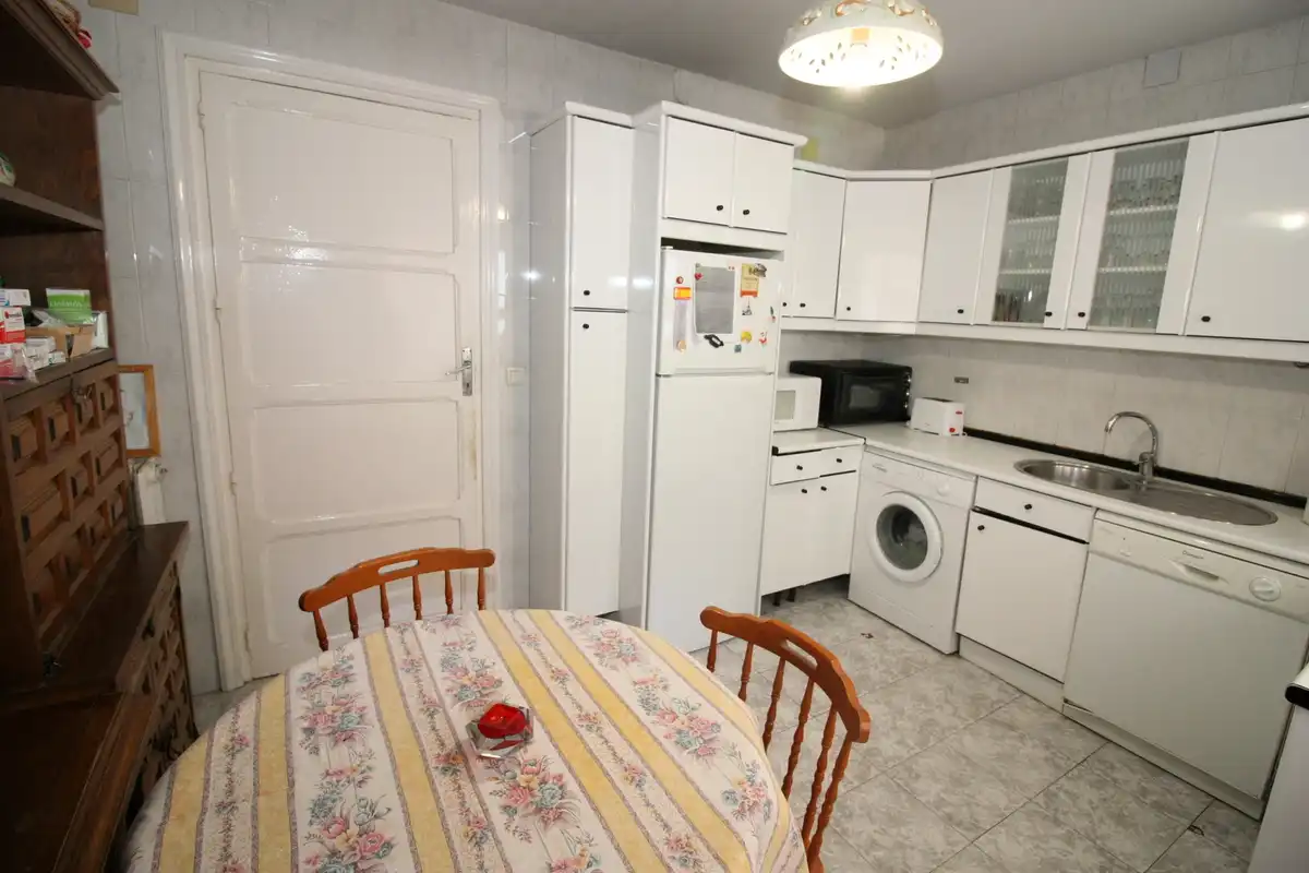 Cocina de Edificio en venta en Arenas de San Pedro