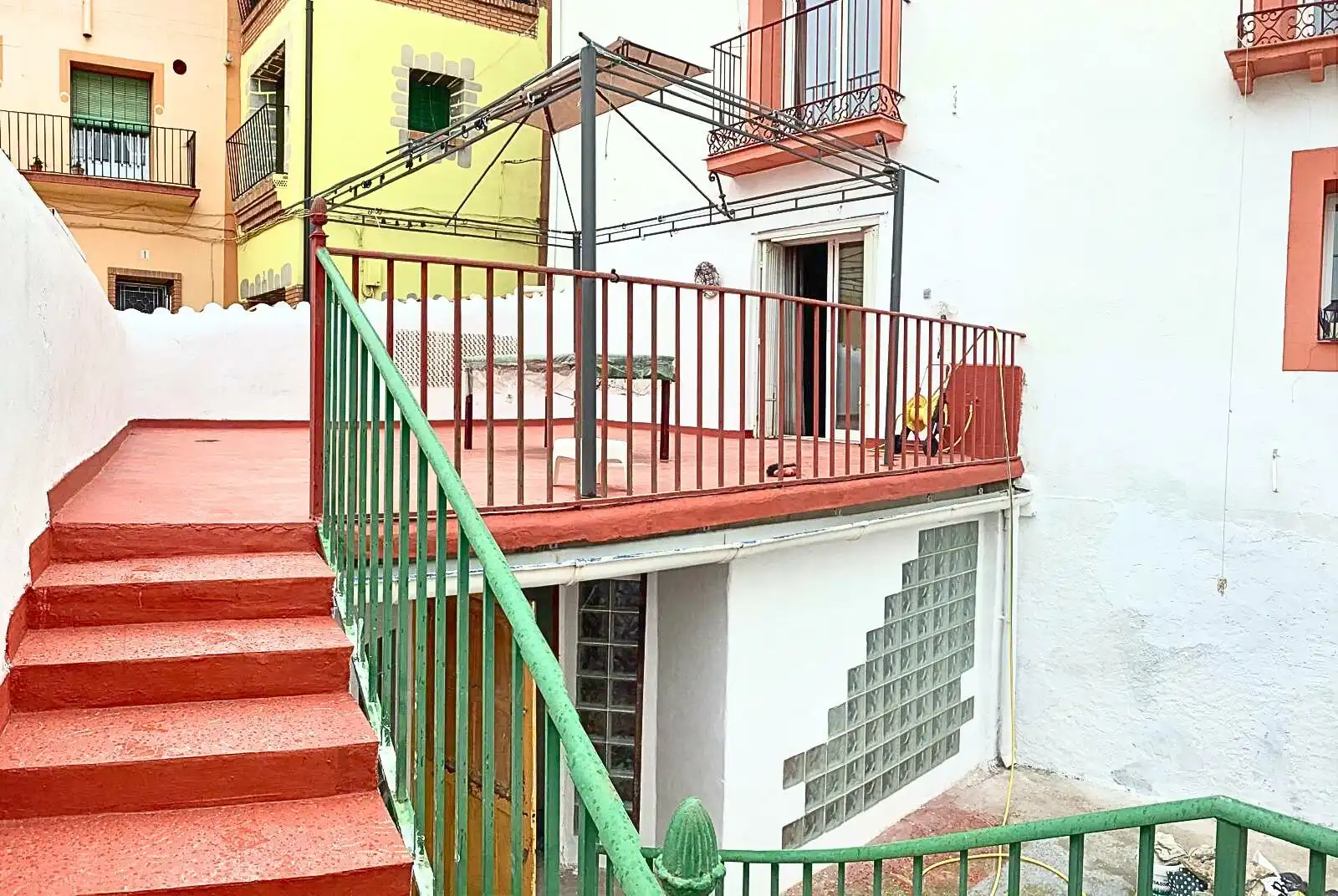 Vista exterior de Finca rústica en venda en Velilla de Jiloca amb Jardí privat, Terrassa i Traster