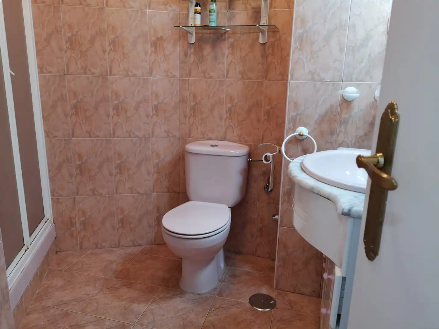 Bany de Apartament en venda en Algarrobo amb Moblat