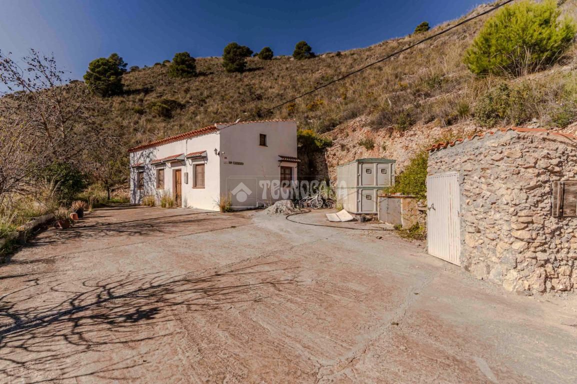 Finca rústica en venta en Los Guájares