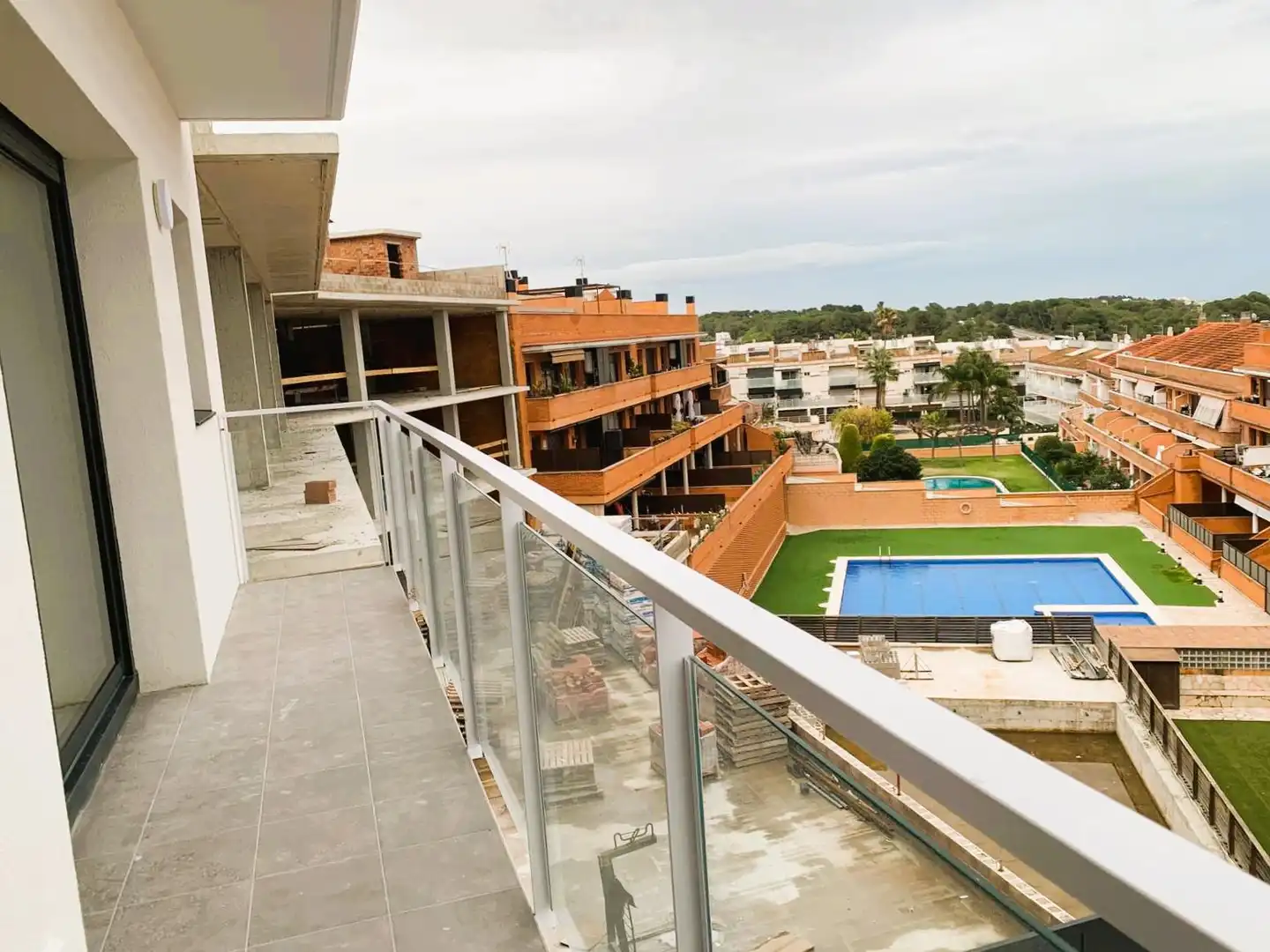 Terraza de Ático en venta en Cubelles con Aire acondicionado, Calefacción y Jardín privado