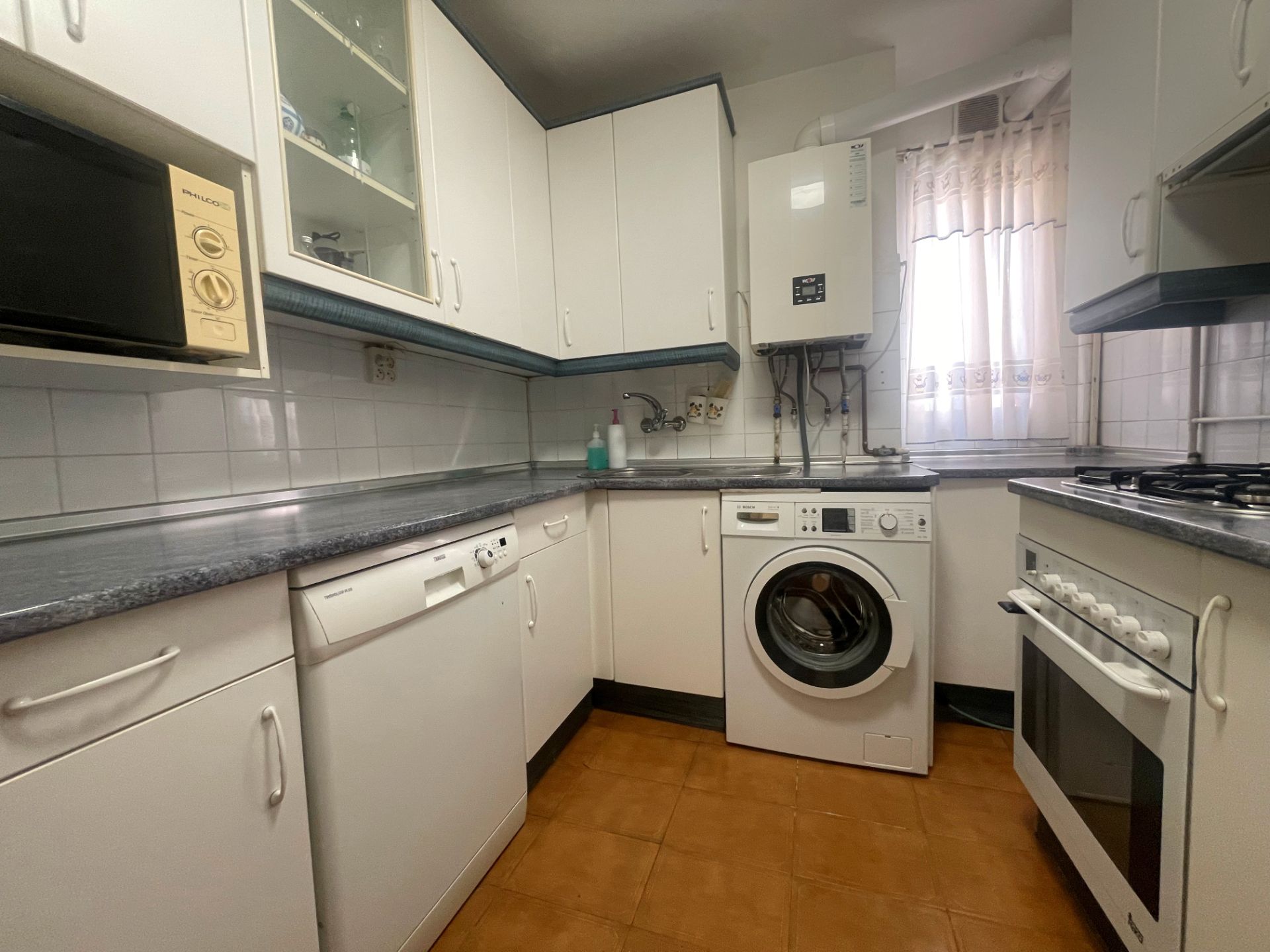 Kitchen of Flat for sale in Alcalá de Henares  with Heating and Terrace