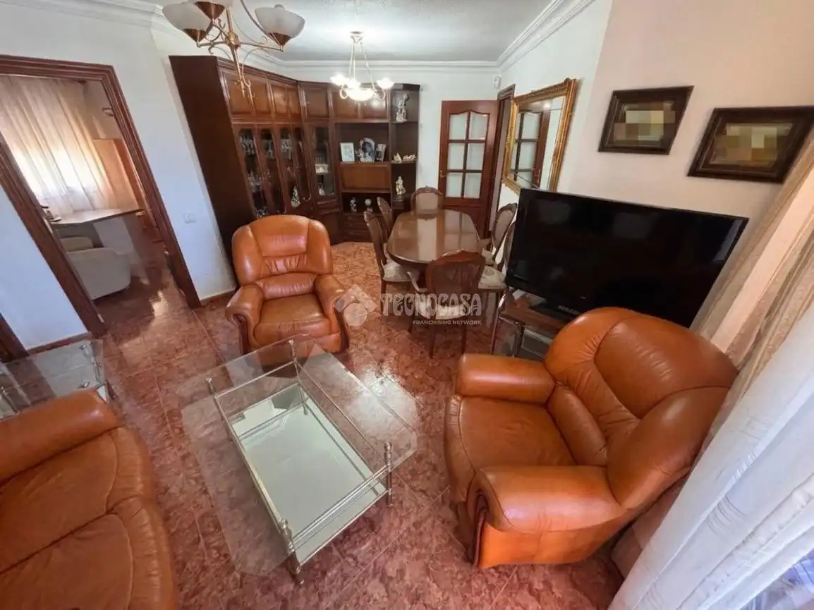Flat for sale in Ciudad Jardín, imagen 2