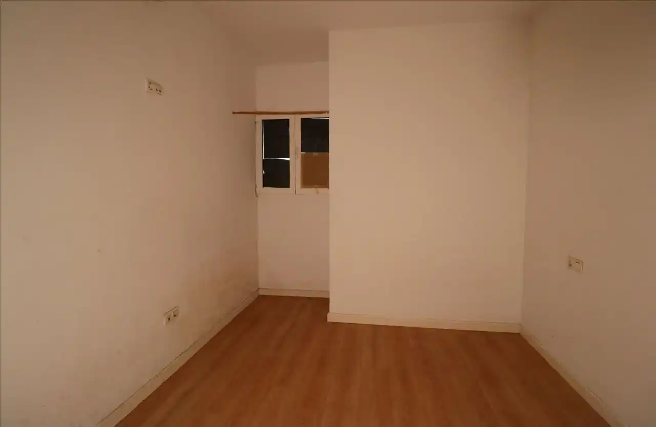 Commercial properties for sale in Laudio / Llodio