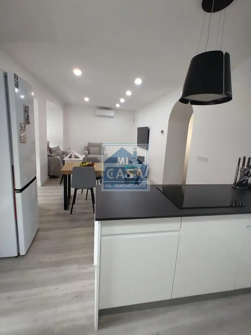 Casa o xalet en venda en Mérida amb Aire condicionat, Calefacció i Terrassa