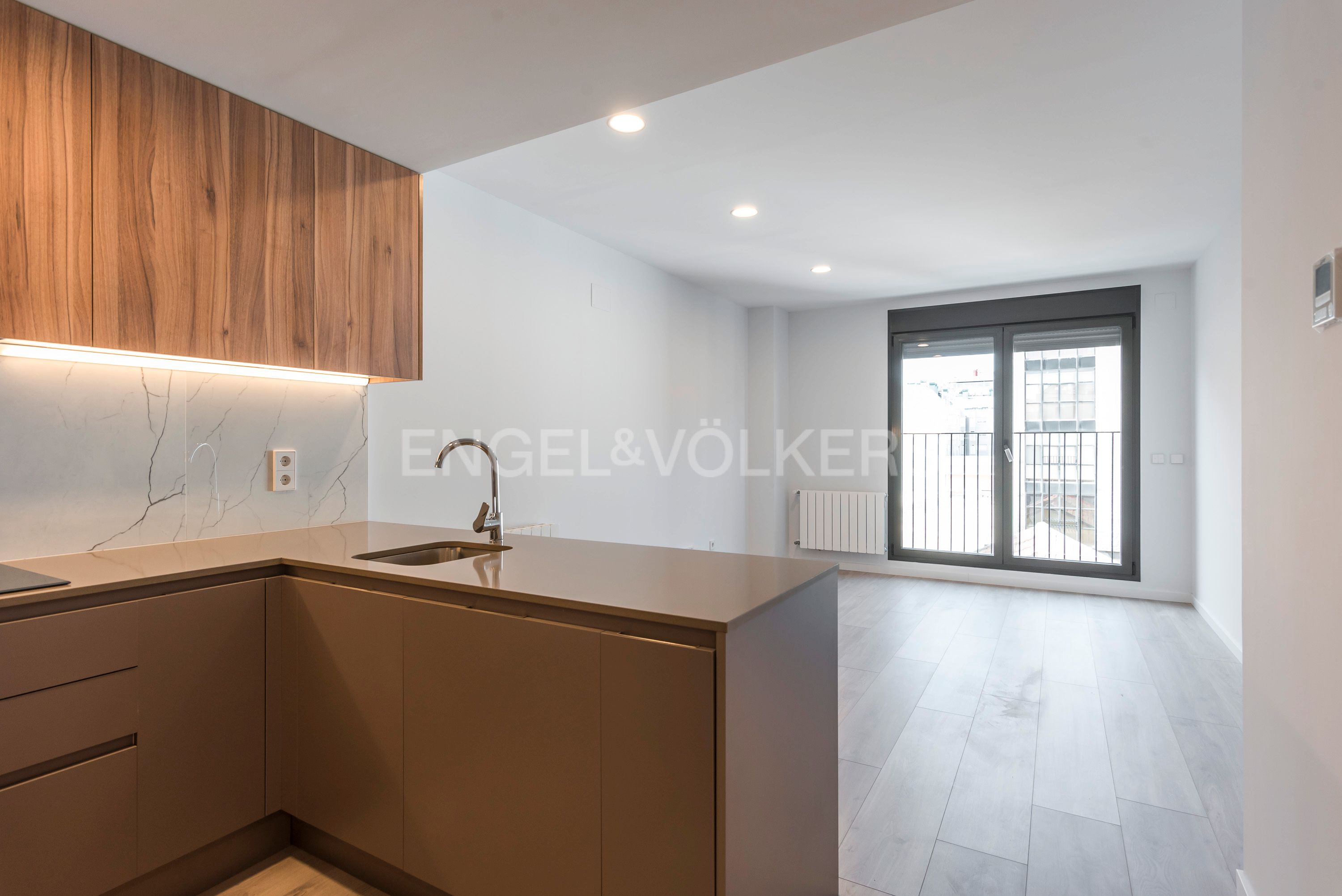 Kitchen of Apartment to rent in  Madrid Capital  with Air Conditioner, Heating and Storage room