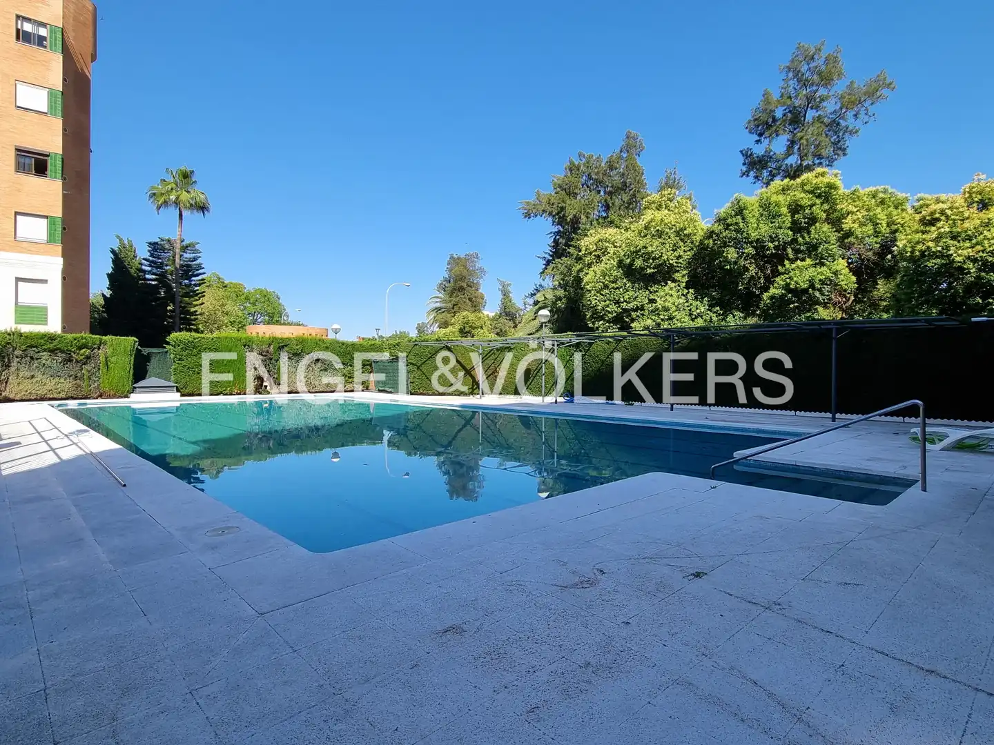 Piscina de Piso de alquiler en Sevilla con Aire acondicionado, Calefacción y Terraza