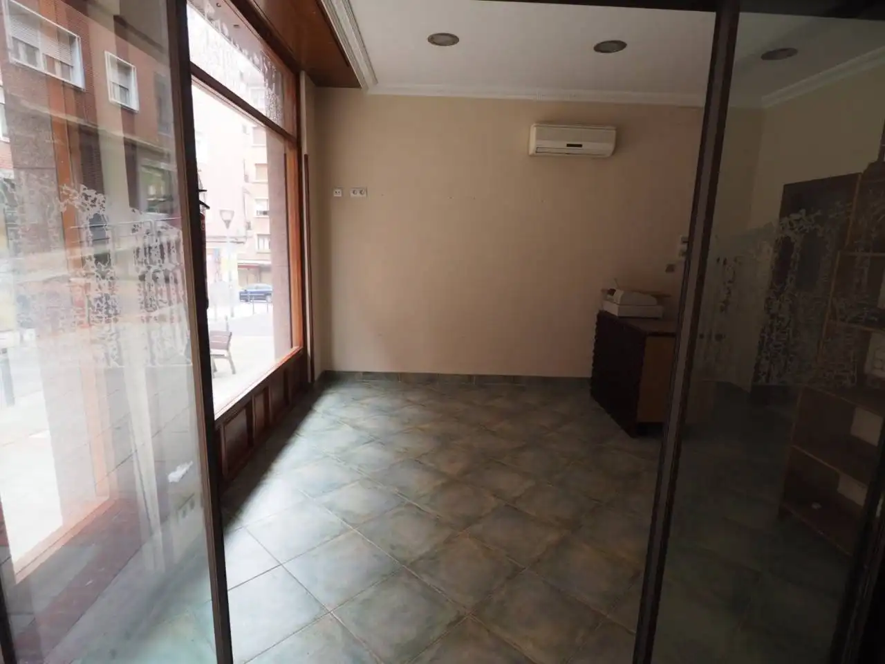 Local comercial en venda a Avenida Amezaga, imagen 5