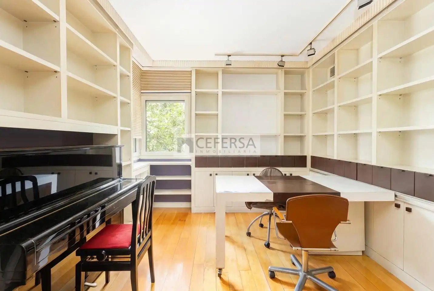 Piso en venta en Barcelona con Aire acondicionado, Calefacción y Parquet