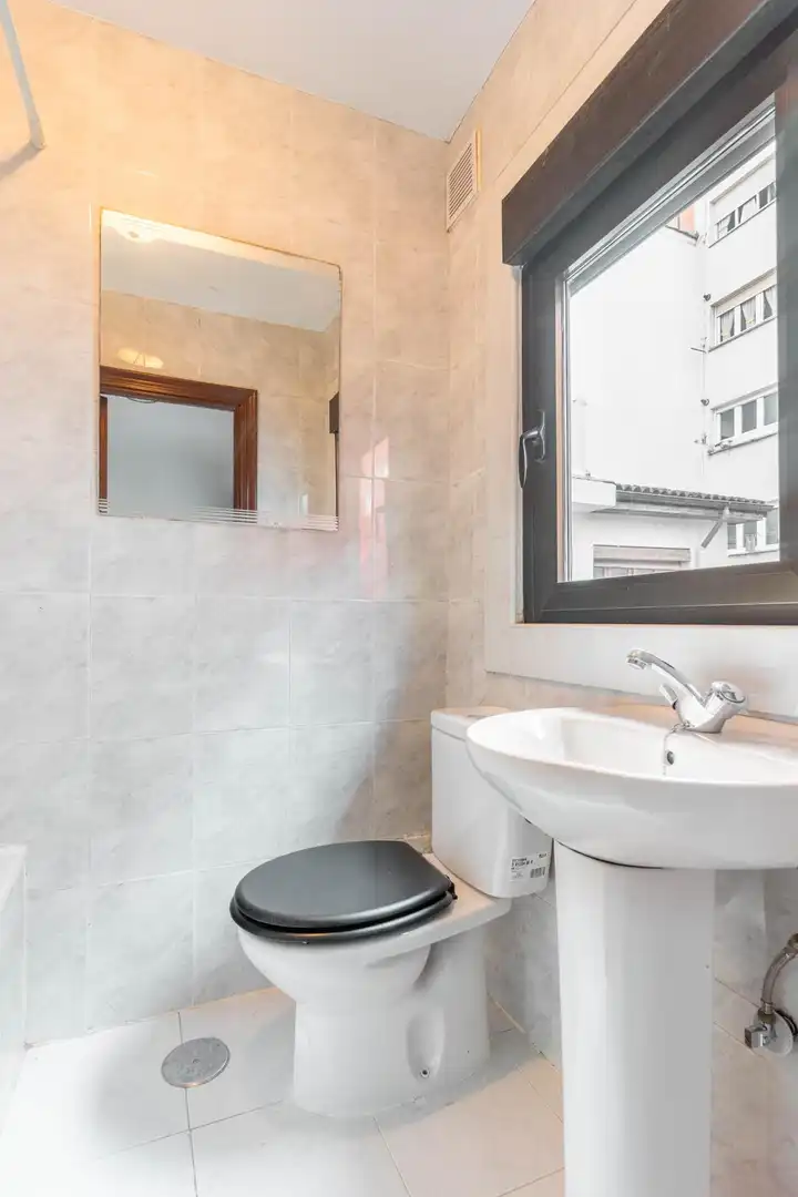 Bathroom of Buildings for sale in Langreo