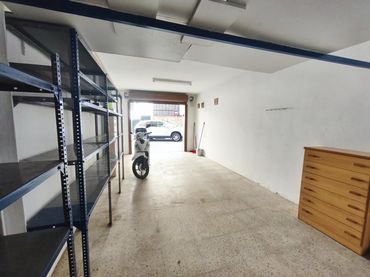 Local comercial en venda a Camí de les Cabres