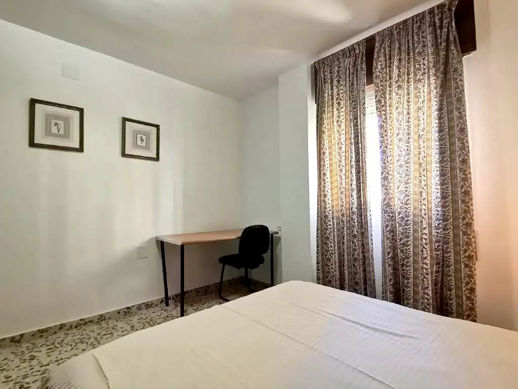 Habitación de Piso de alquiler en Málaga con Aire acondicionado, Calefacción y Terraza
