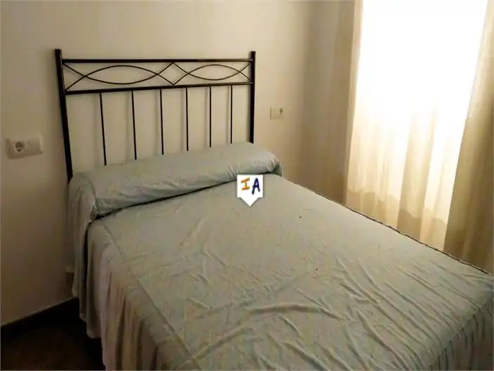 Habitación de Casa adosada en venta en Santiago de Calatrava con Terraza y Trastero