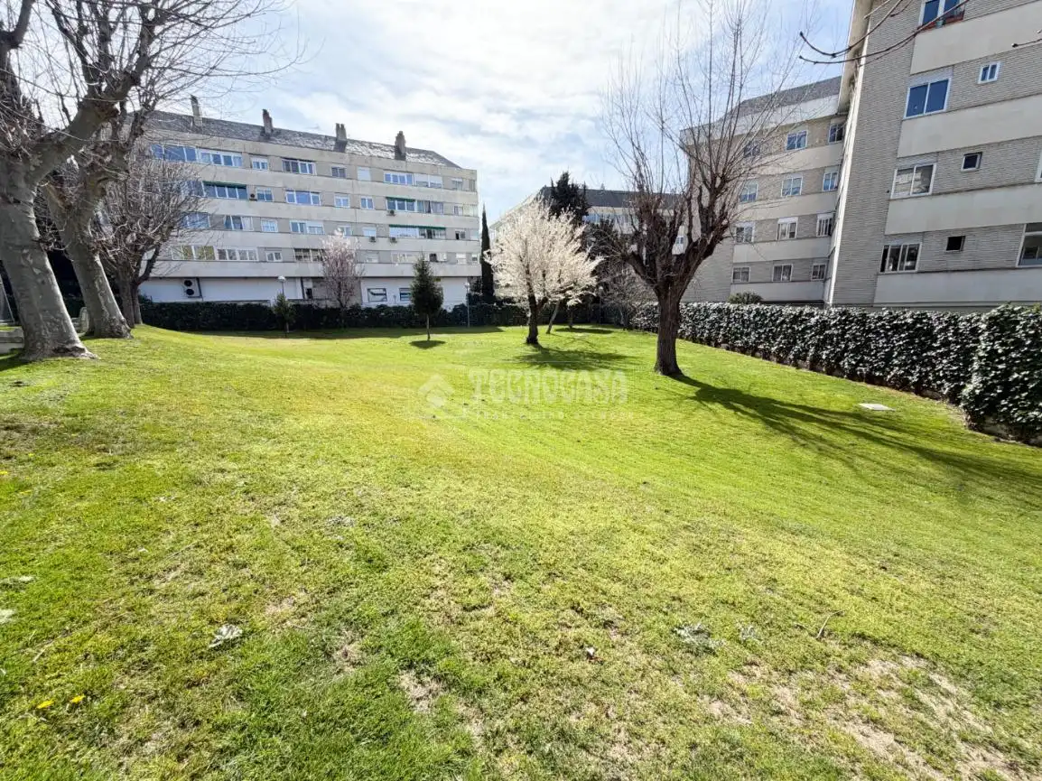 Flat for sale in Collado Villalba  with Air Conditioner, Heating and Parquet flooring