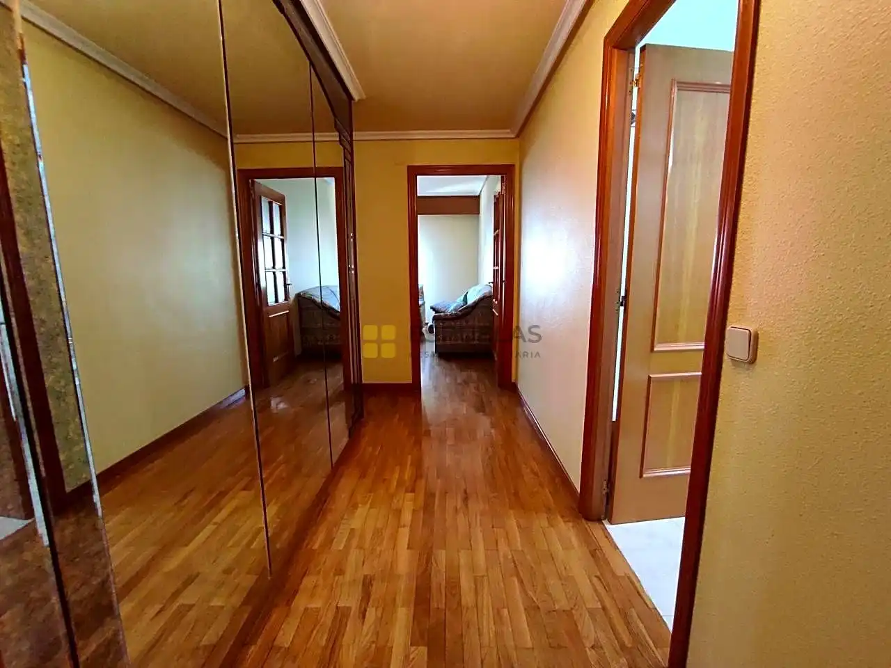 Habitación de Piso en venta en Arnedo con Calefacción y Parquet