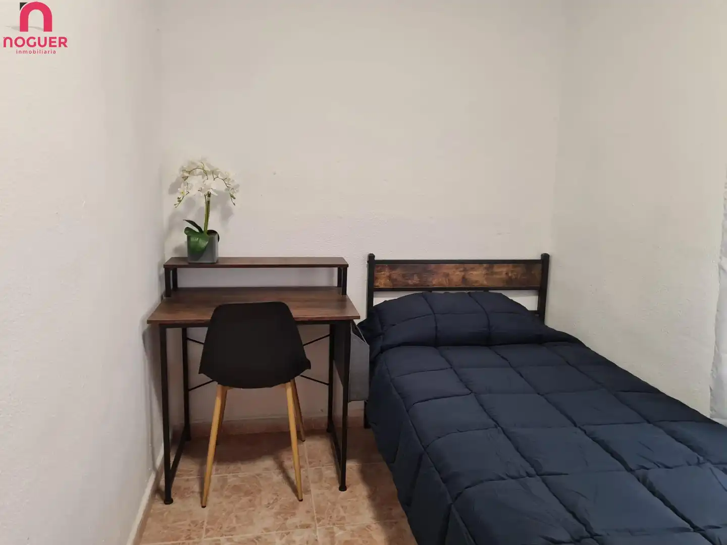 Bedroom of Flat for rent in Córdoba  with Heating and Furnished