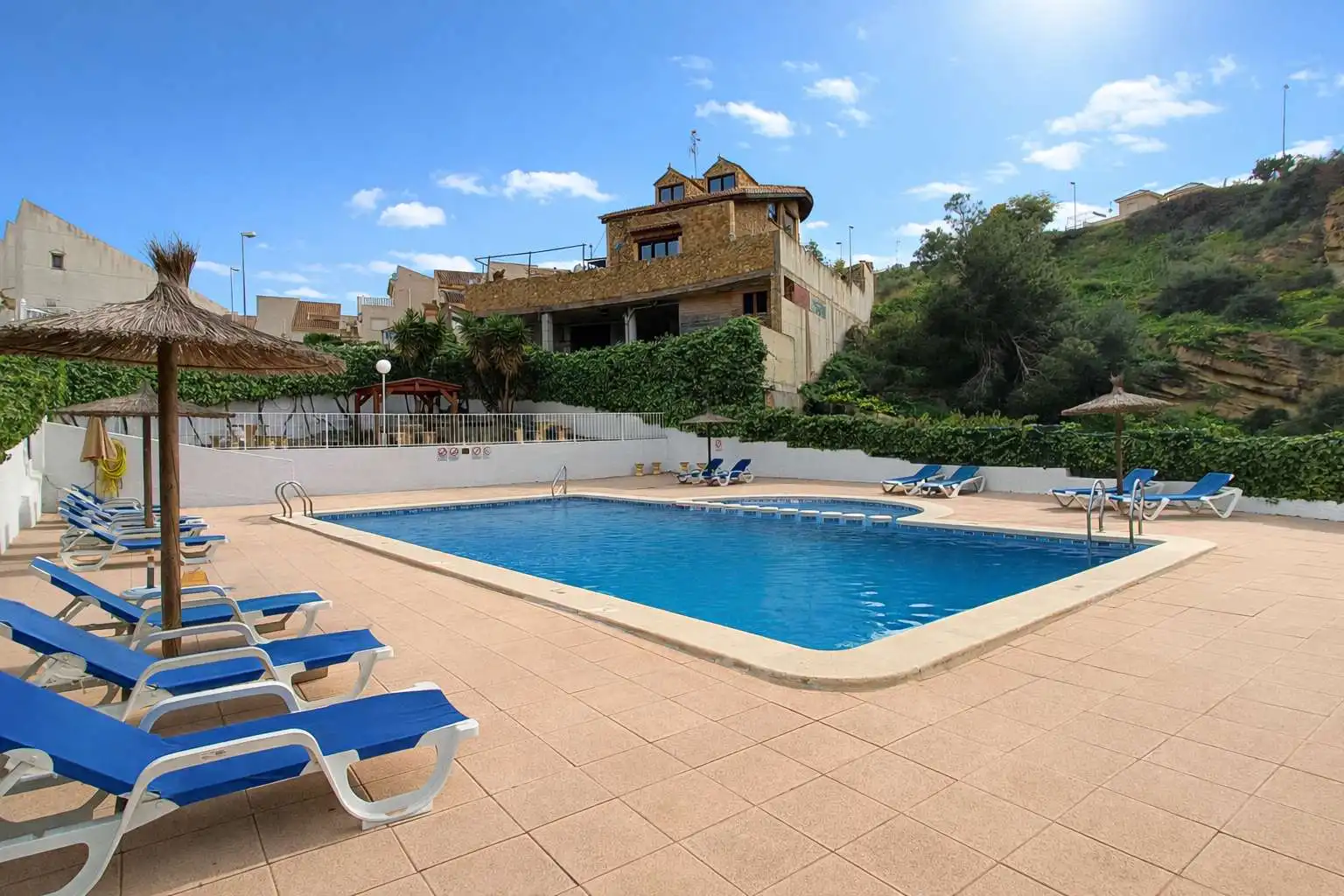Piscina de Casa o xalet en venda en Benijófar amb Balcó