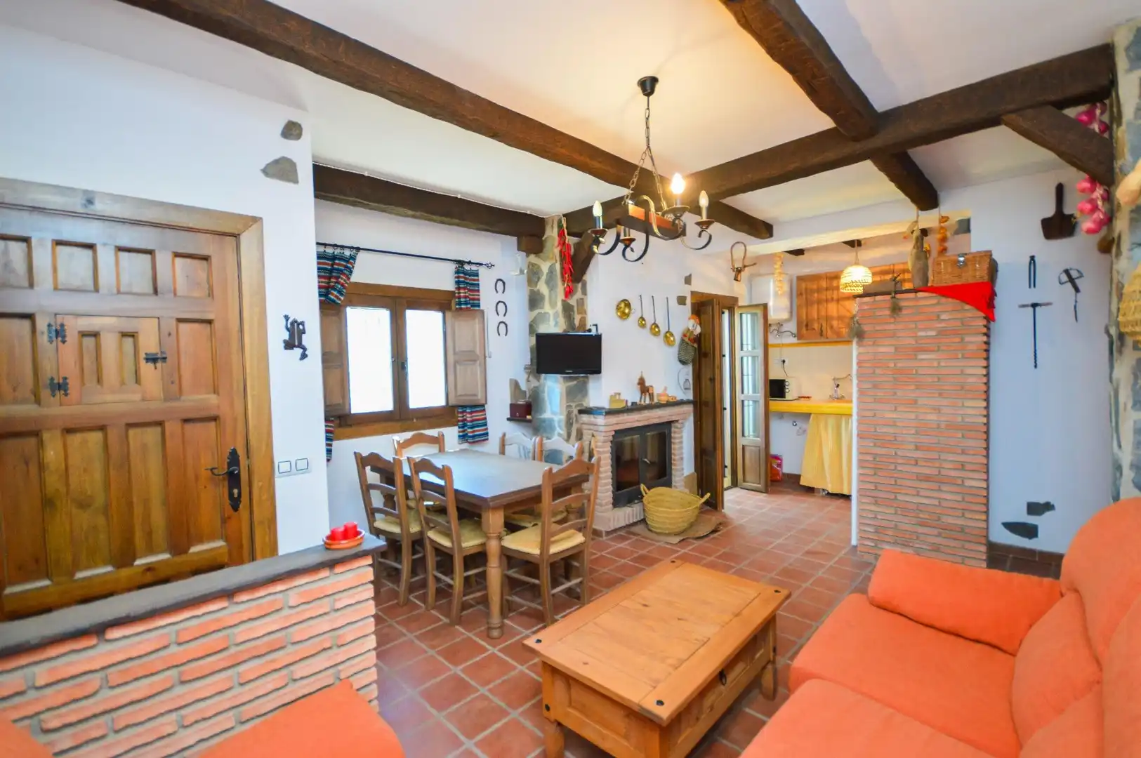 Ground floor with terrace for sale in MEZQUITA LA 3