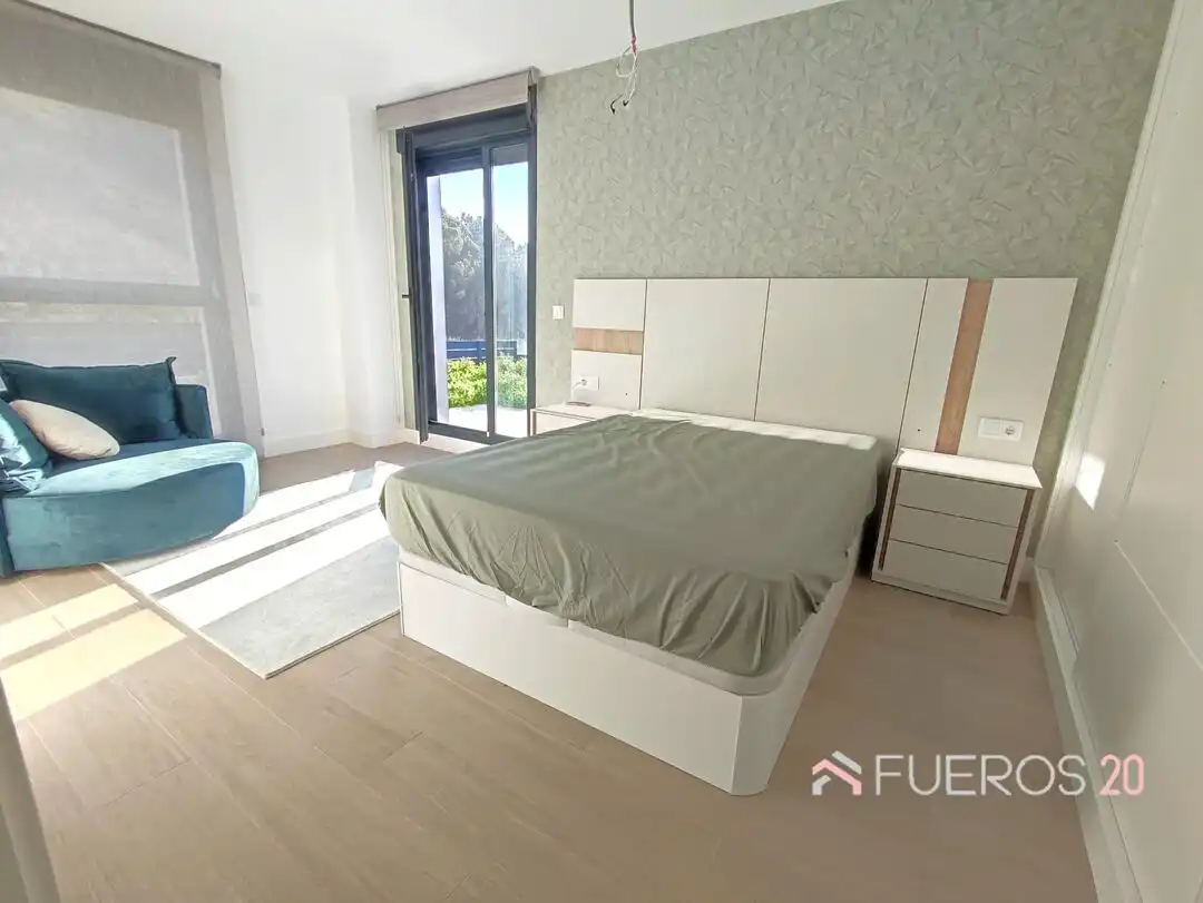 Habitación de Casa adosada en venta en Zierbena con Calefacción, Jardín privado y Terraza