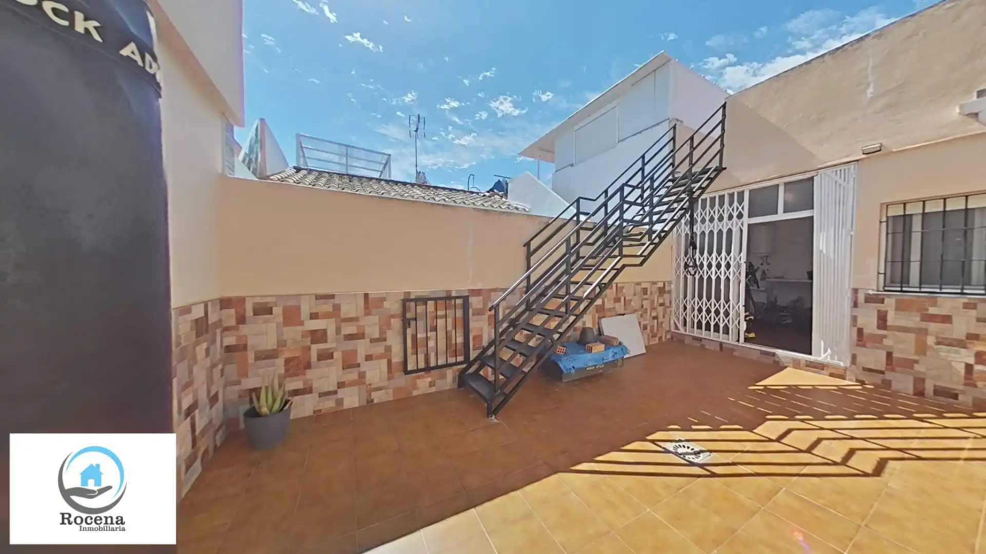 Terrassa de Casa o xalet en venda en Cartagena amb Aire condicionat, Calefacció i Jardí privat