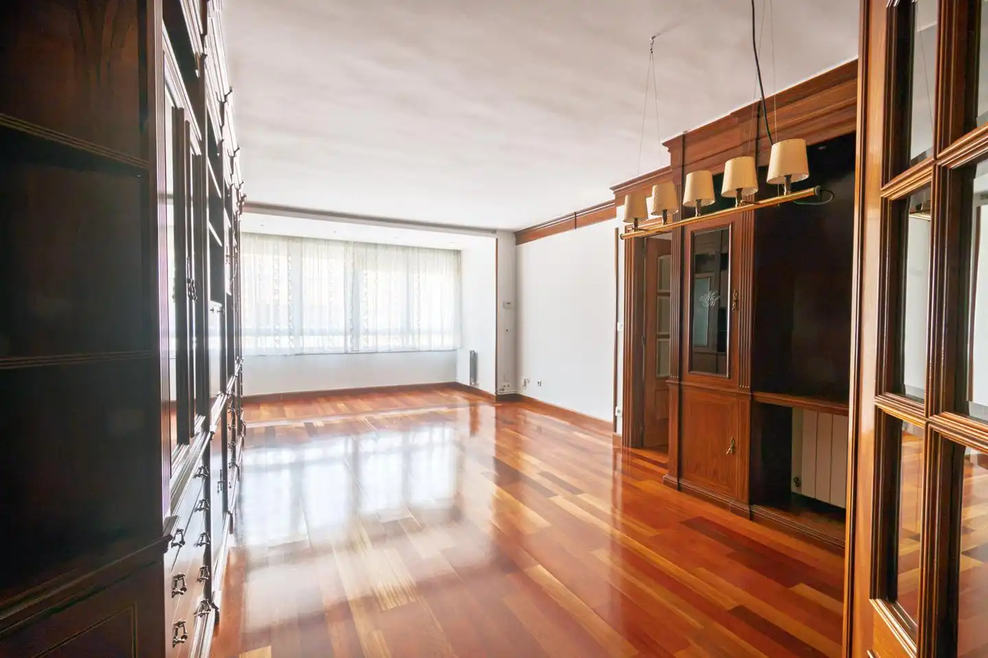 Sala d'estar de Pis en venda en  Pamplona / Iruña amb Calefacció i Moblat