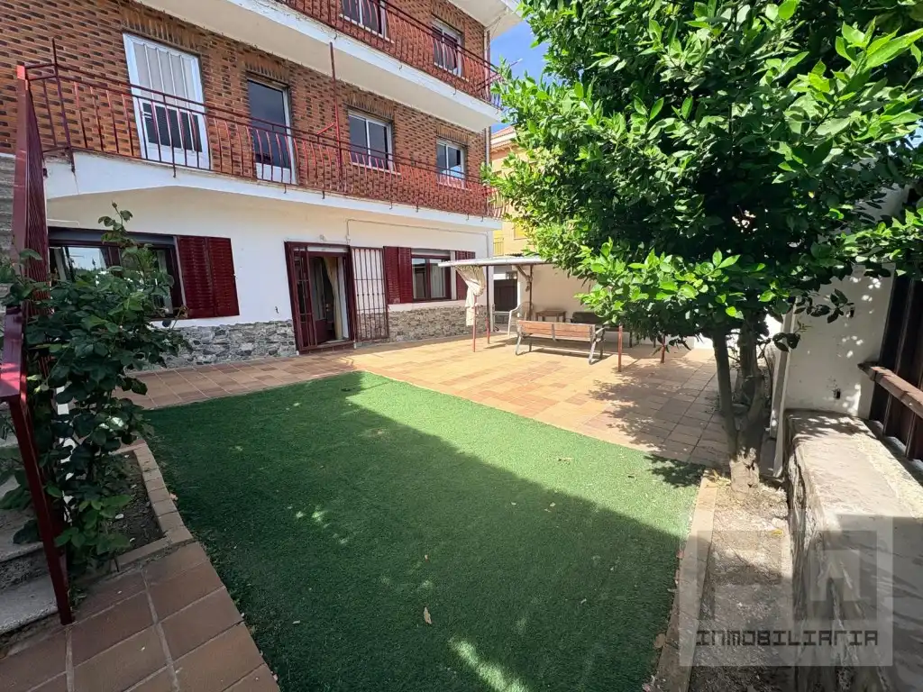 Jardín de Planta baja de alquiler en Las Navas del Marqués 