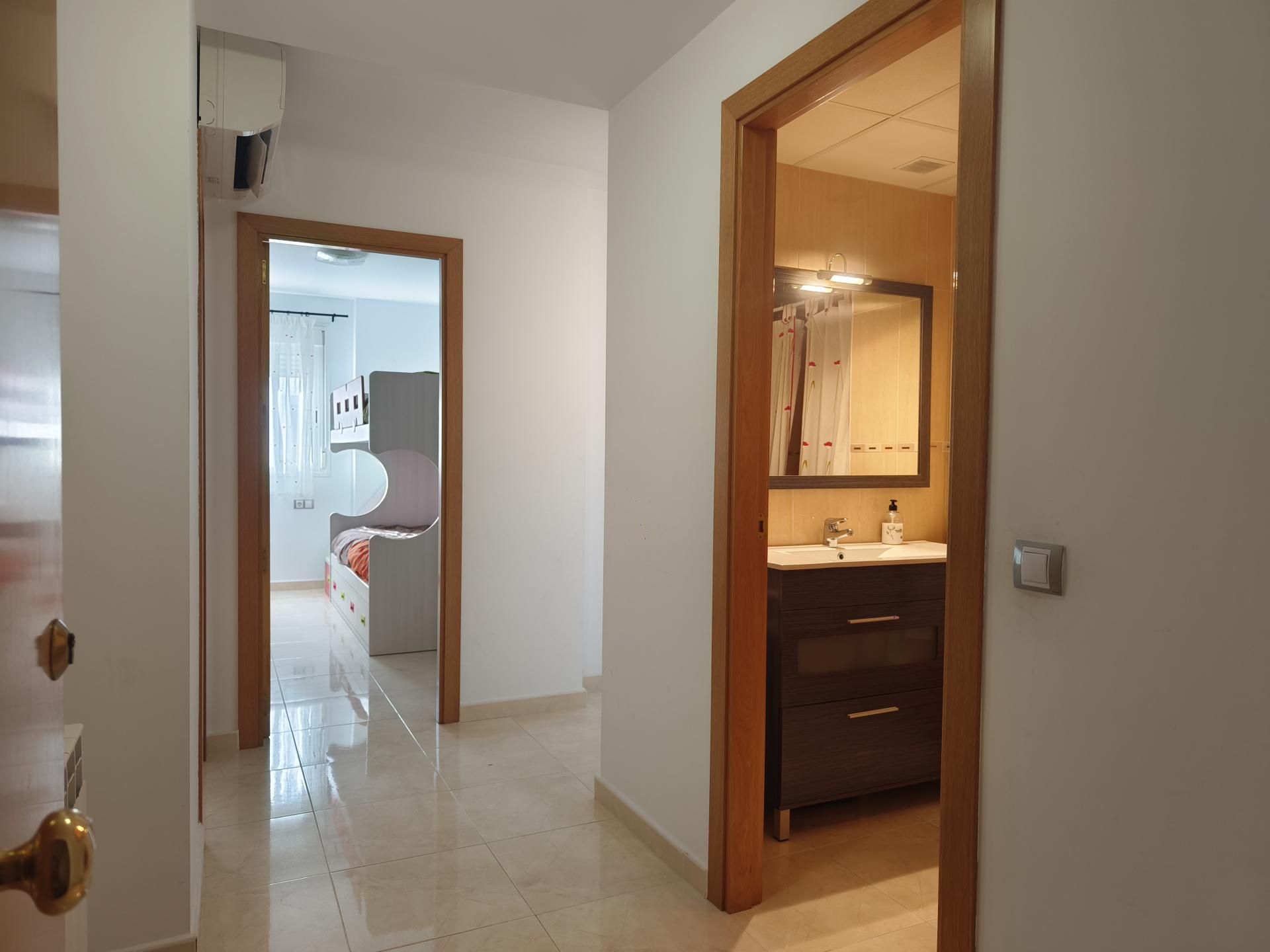 Apartment to rent in Tortosa  with Heating