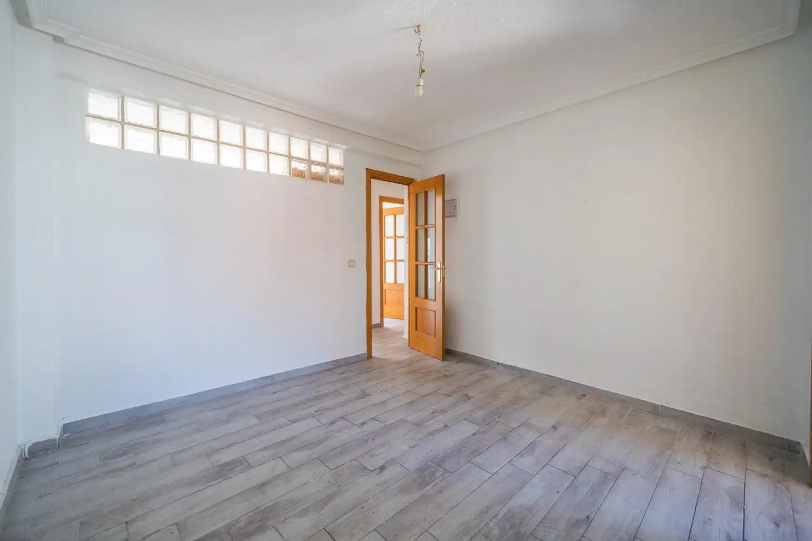 Piso en venta en Calle ATHOS, Puerta del Ángel