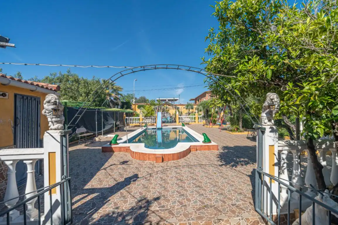 Jardín de Finca rústica en venta en Linares con Aire acondicionado, Jardín privado y Terraza