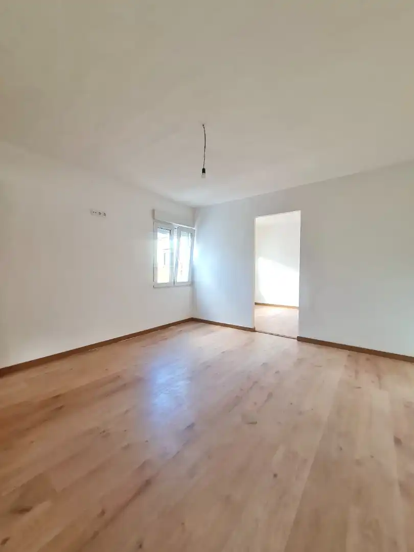 Sala d'estar de Pis en venda en Gijón  amb Jardí privat, Parquet i Traster