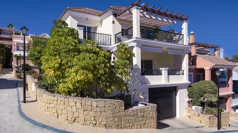 CASA ADOSADA EN MARBELLA