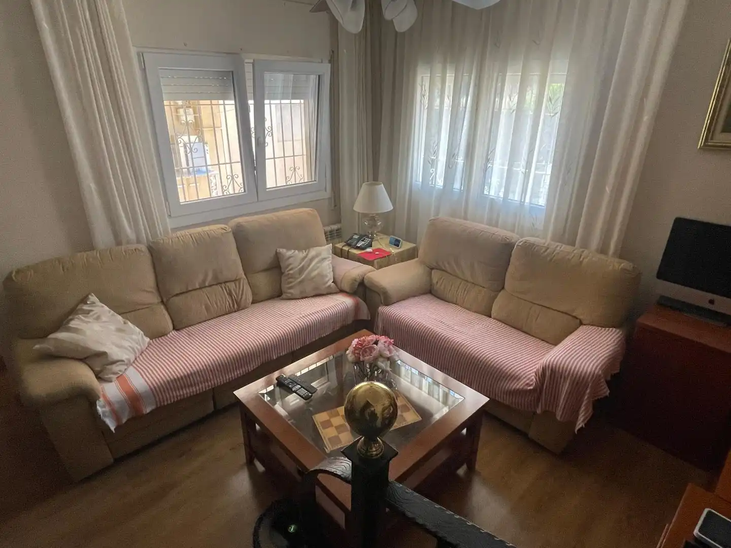 Sala de estar de Casa adosada en venta en Cartagena con Aire acondicionado, Jardín privado y Jacuzzi