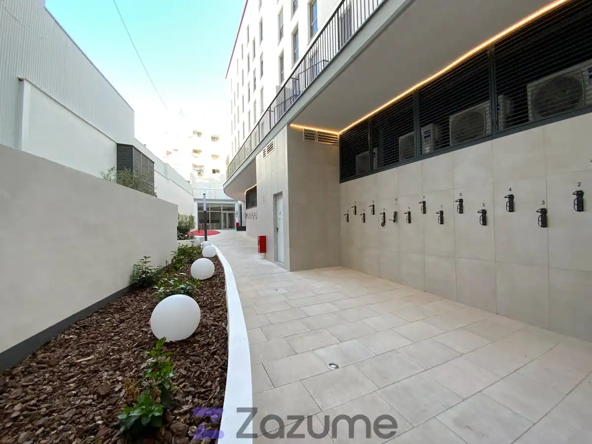 Flat for rent in Valencia  with Air Conditioner, Heating and Private garden