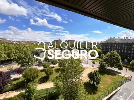 Vista exterior de Piso de alquiler en Valladolid con Calefacción, Terraza y Trastero