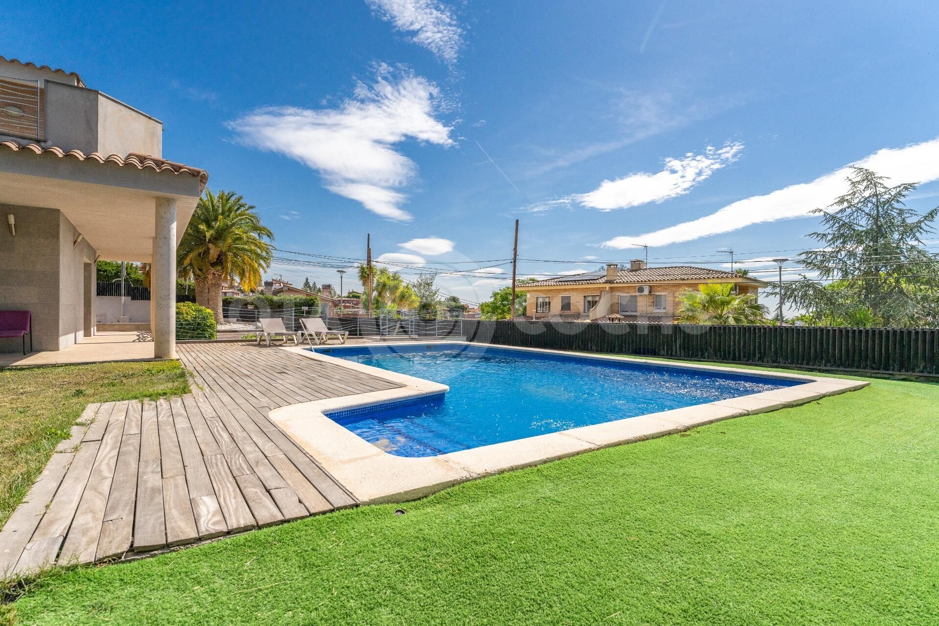 Piscina de Casa o xalet en venda en Castellvell del Camp amb Aire condicionat, Calefacció i Jardí privat