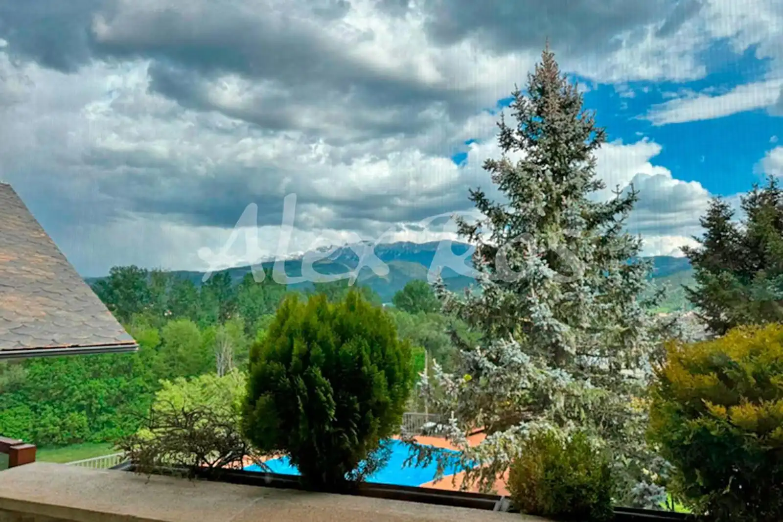 Jardí de Casa o xalet en venda en La Seu d'Urgell amb Aire condicionat, Calefacció i Jardí privat