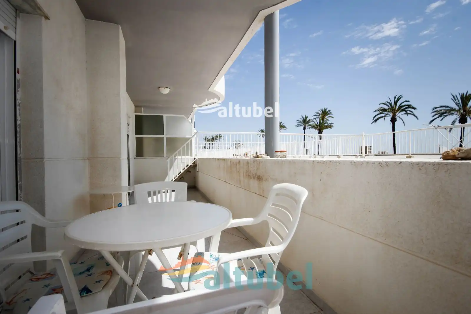 Terrasse von Wohnungen zum Verkauf in Peñíscola / Peníscola mit Terrasse, Schwimmbad und Gemeinschaftspool