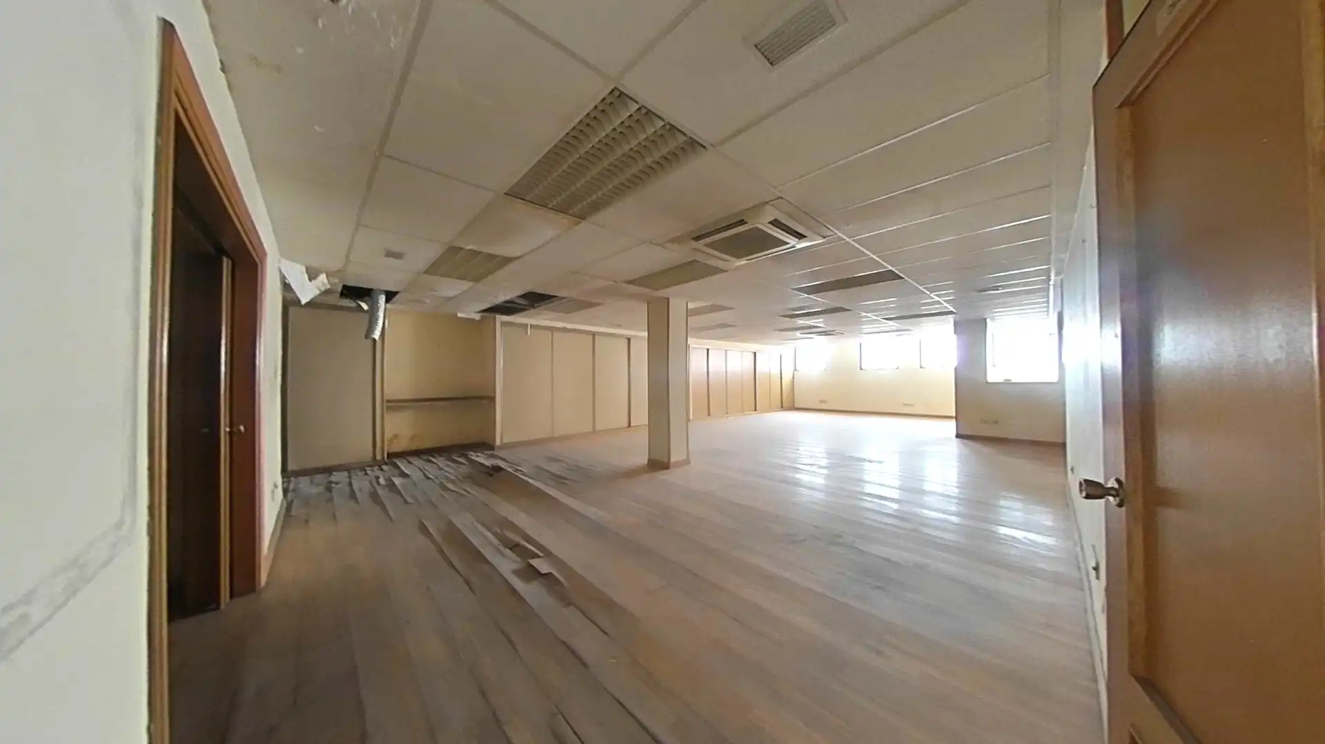 Local comercial en venta en Alvarfañez De Minaya, imagen 4