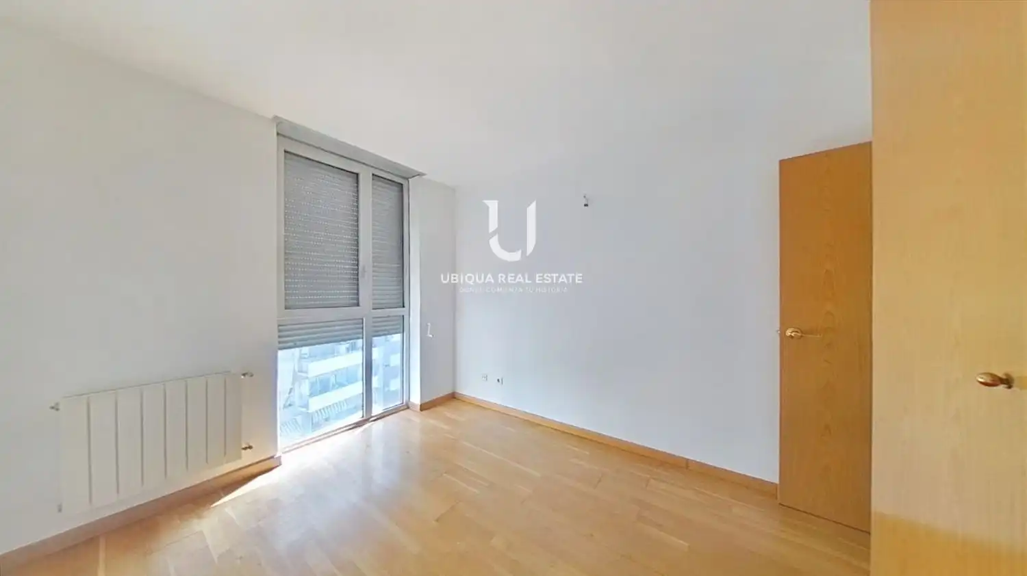 Habitación de Piso en venta en Barcelona con Calefacción, Piscina y Piscina comunitaria