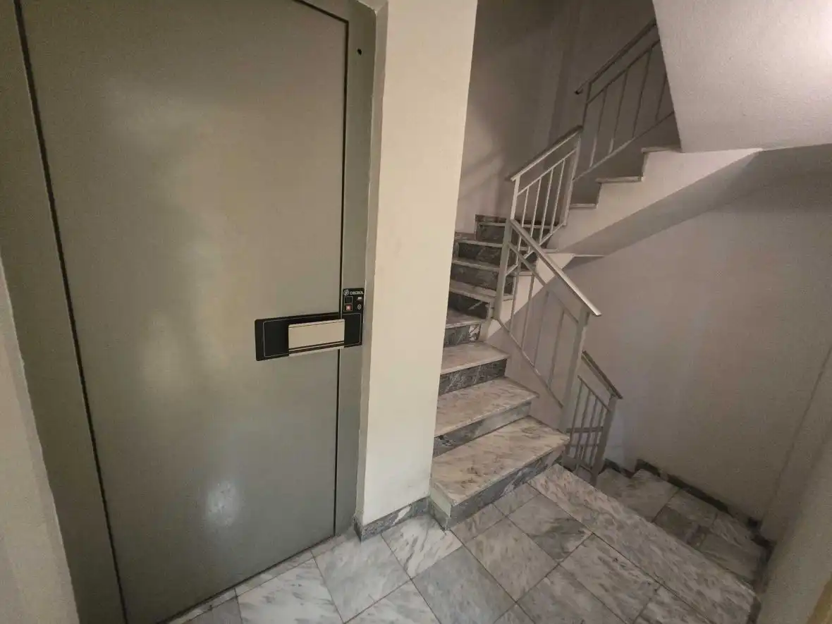 Local comercial en venta en BLAS VALERO, imagen 28