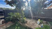 Garden of Single-family semi-detached for sale in Rubí  with Air Conditioner, Heating and Private garden